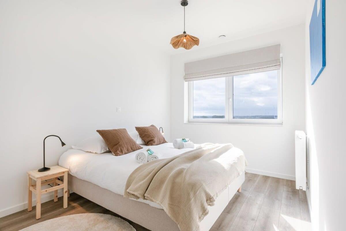 Huswell - Lovely New Apartment At The Harbor + Parking Brugge Dış mekan fotoğraf