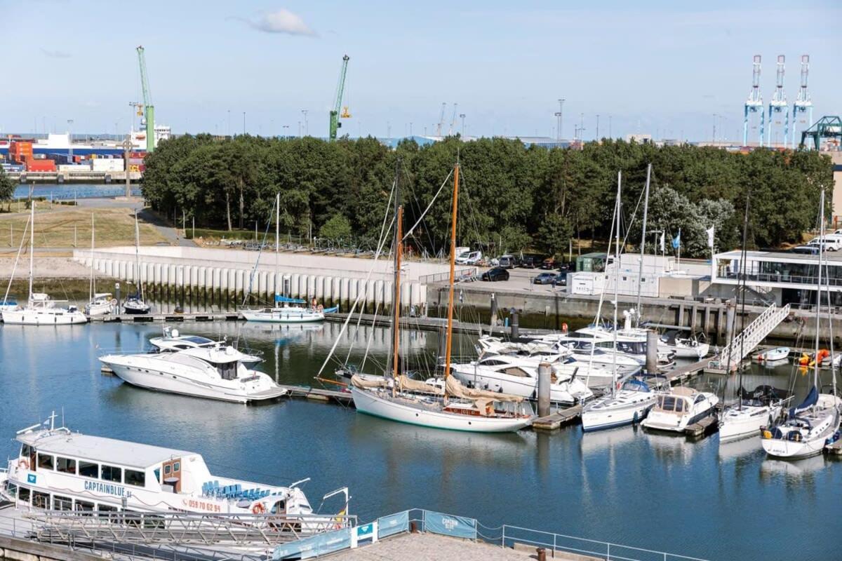Huswell - Lovely New Apartment At The Harbor + Parking Brugge Dış mekan fotoğraf